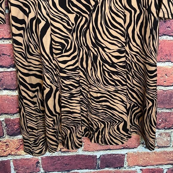 Jude Connally Black Tan Animal Print Stretch Midi Oversized Dress Size M - Picture 8 of 16
